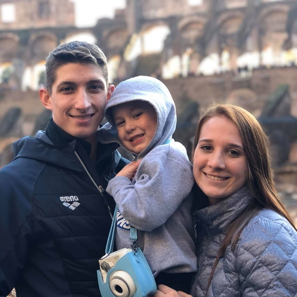 Meet your Posher, Peter - Picture 1 of 1